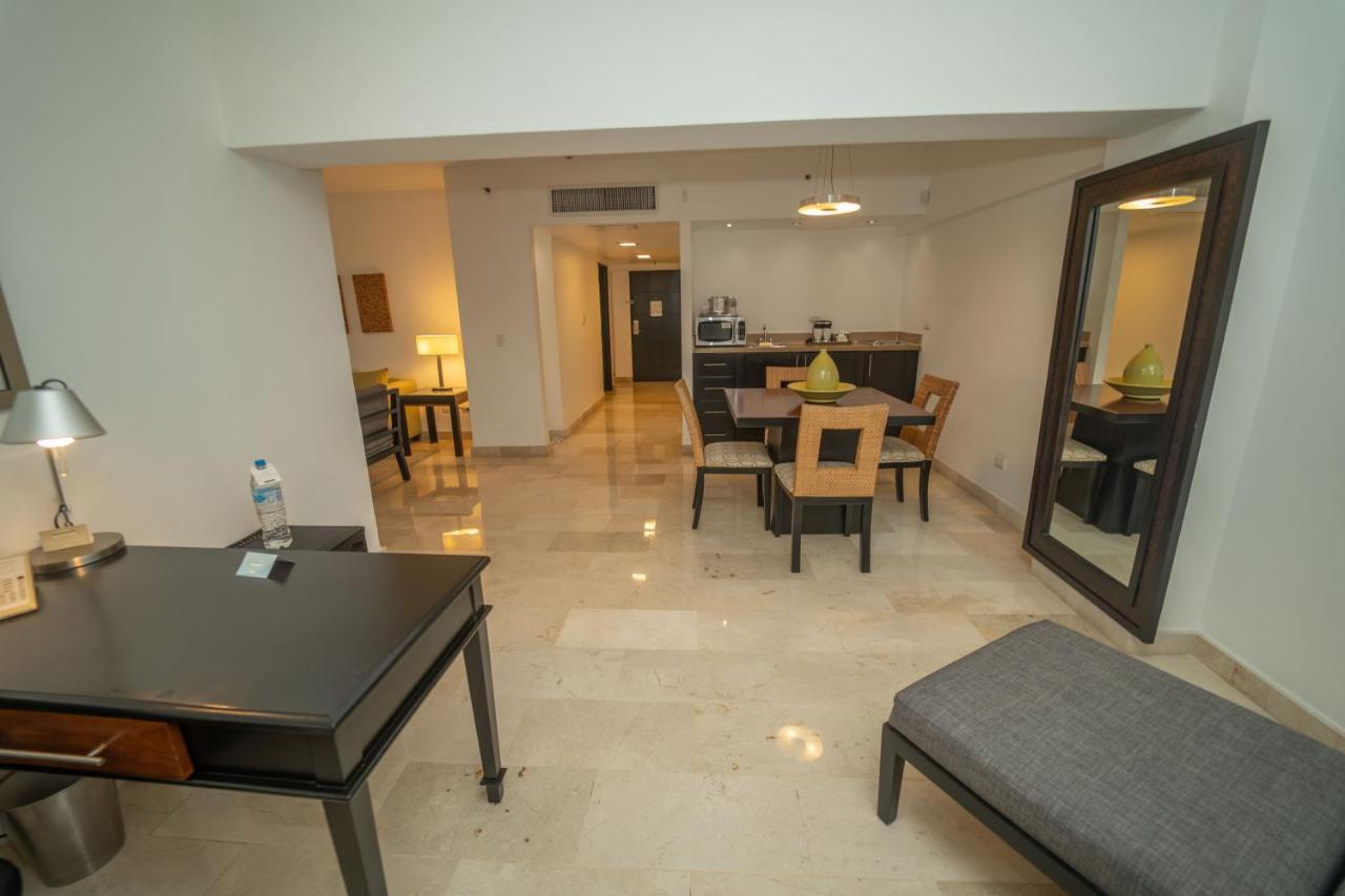 Radisson Hotel Santo Domingo Eksteriør billede